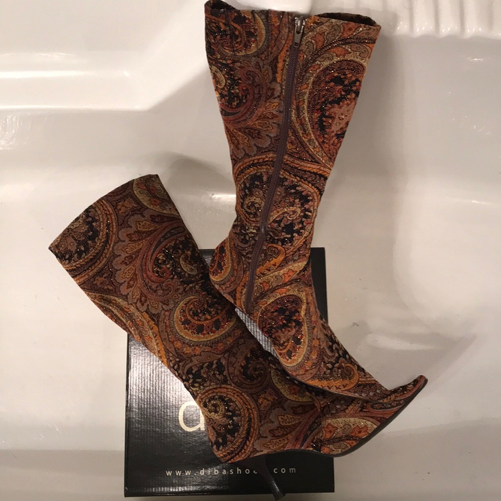 Diba Paisley Pointed-Toe Heeled Boots in Orange, Brown and Black - Picture 2 of 2